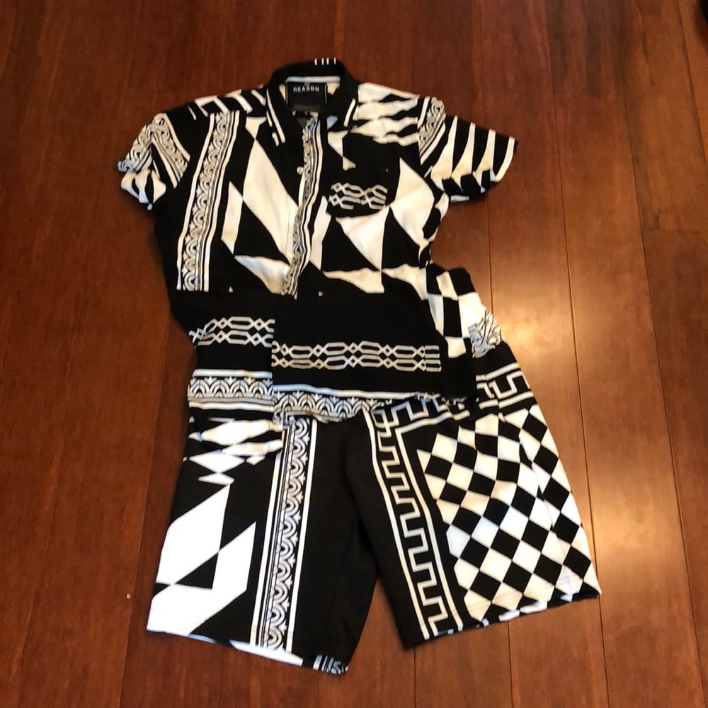 Men’s Reason short set